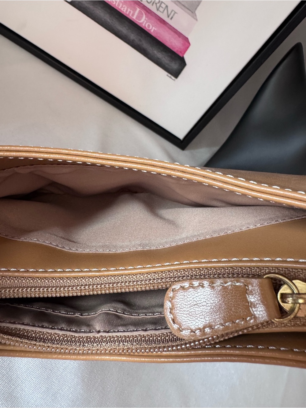 Liz Claiborne Camel Shoulder Bag - Picture 7 of 11